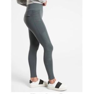 Athleta Delancey Moto Tight Size XXSP Color Gray